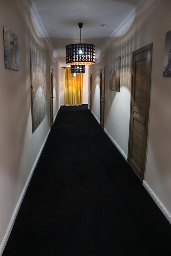 Hotel Jasmine Atyrau Exterior photo